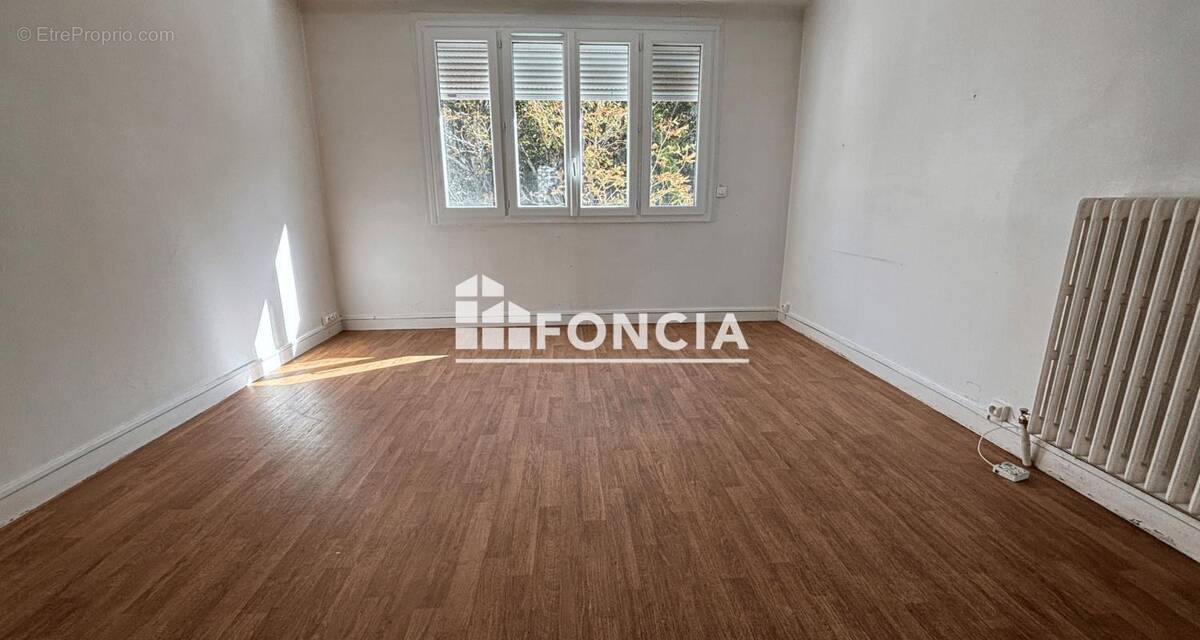 Appartement à SAINT-SEBASTIEN-SUR-LOIRE