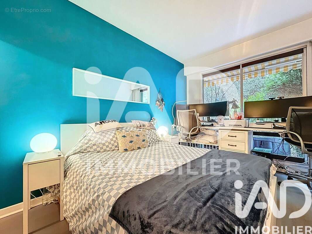 Photo 5 - Appartement à LE MESNIL-LE-ROI