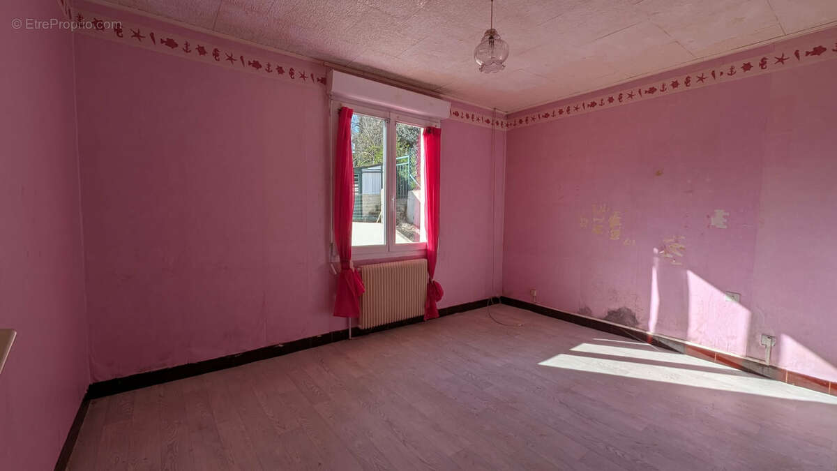 Maison à LA FRENAYE