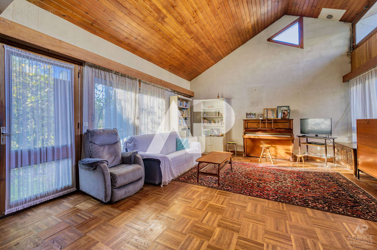 Maison à RUEIL-MALMAISON