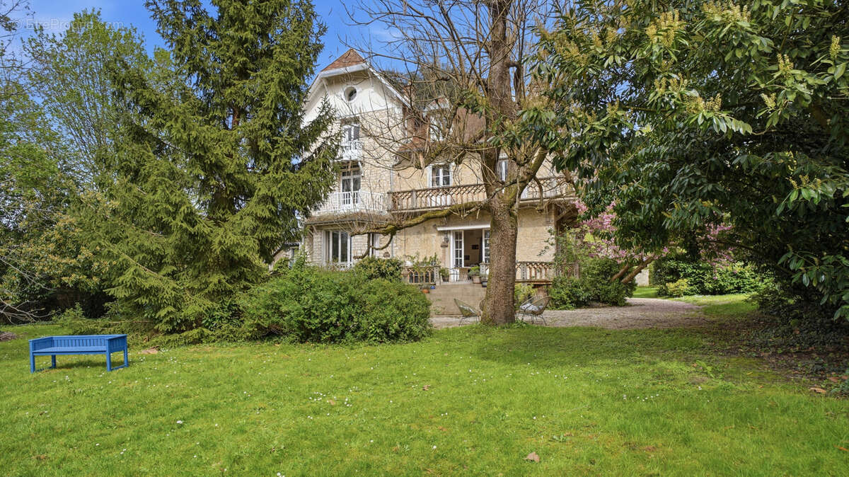 Maison à BOURRON-MARLOTTE