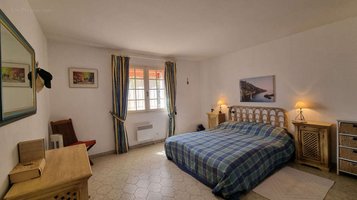 EXCLUSIVITE Villa  vue mer panoramique. - photo 8