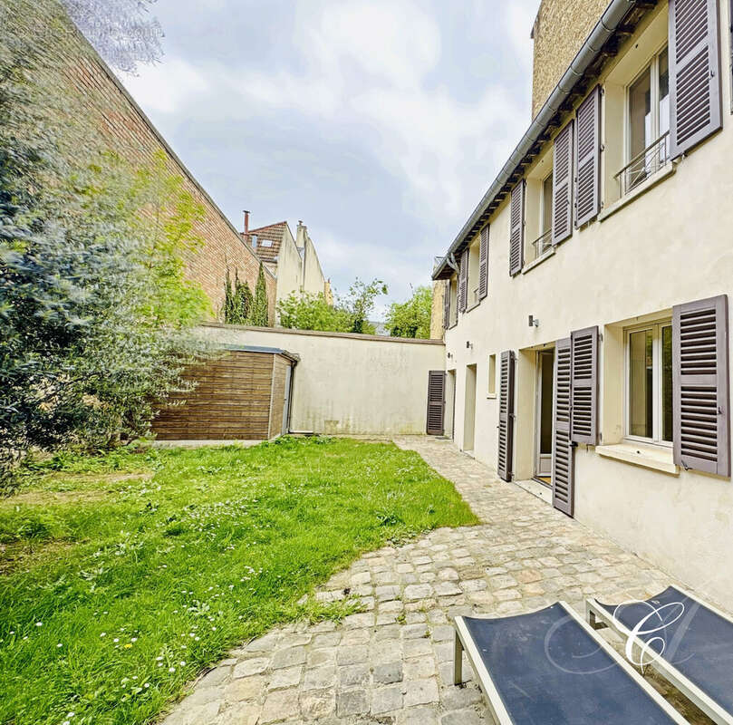 Maison à VERSAILLES