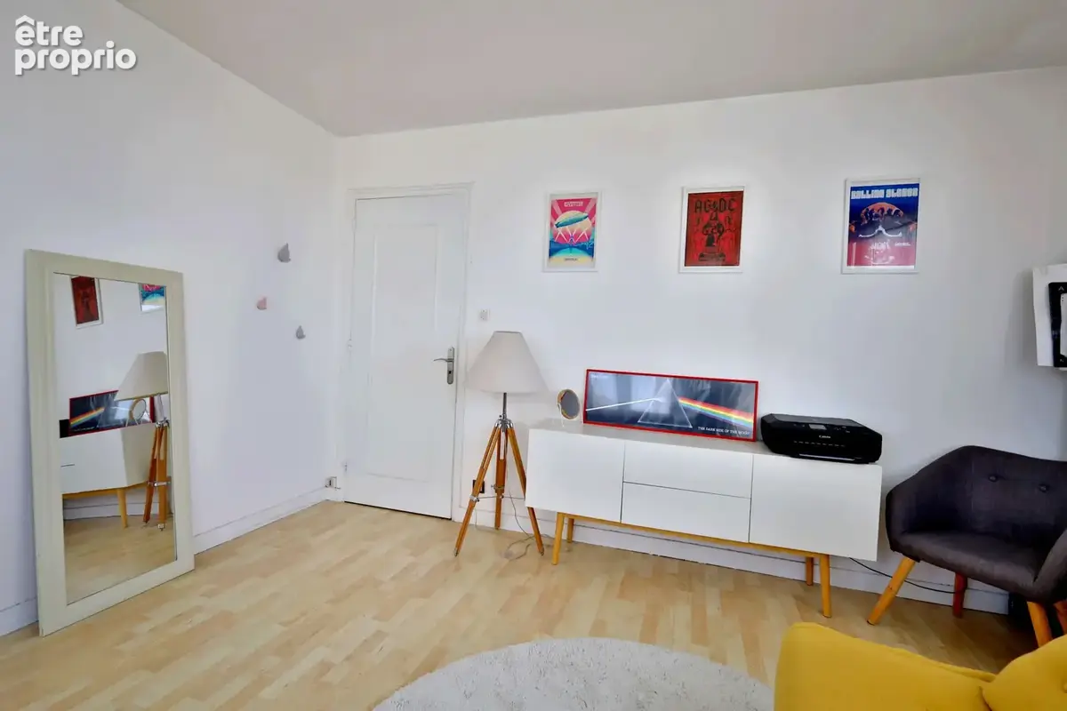 Appartement Type 3 - 58,13m2 habitables (loi carrez) - Balcon - Cave - Place de parking privative - photo 13