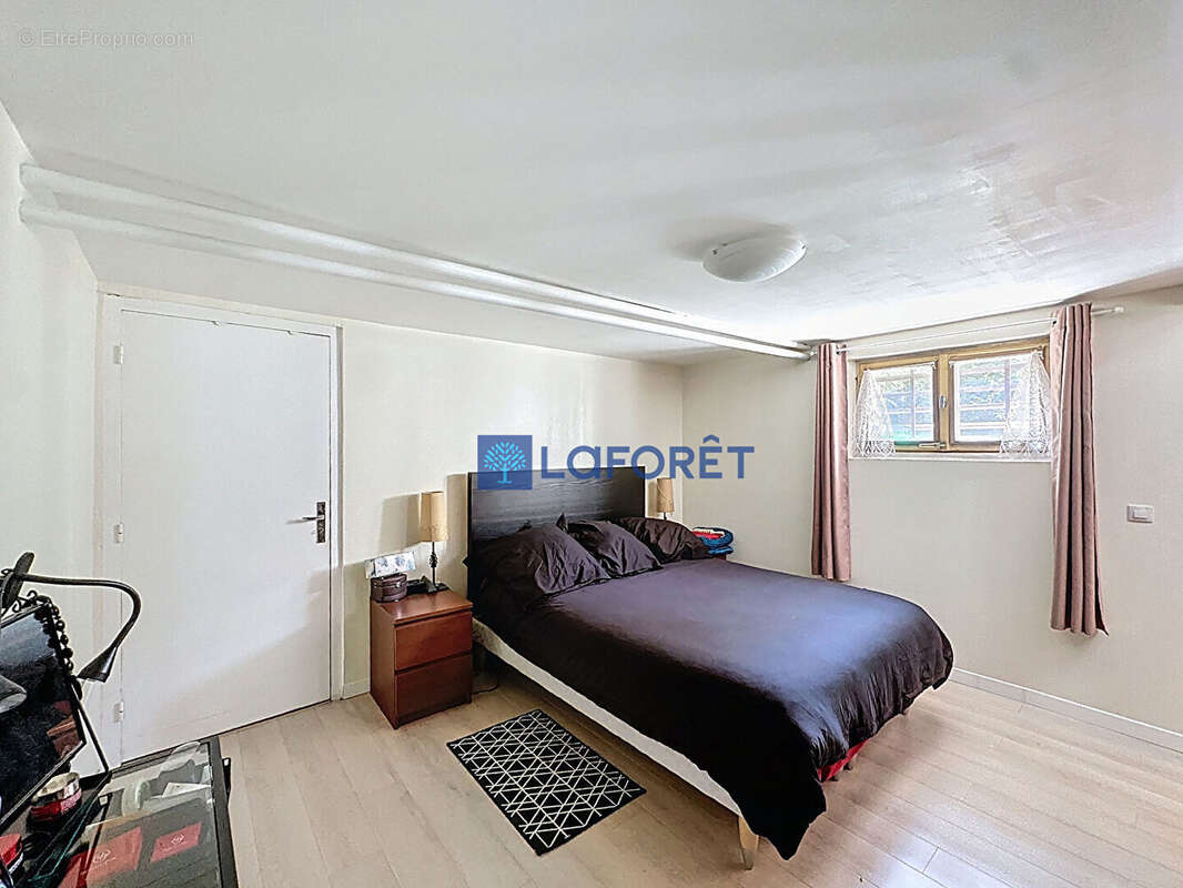 Maison à SAVIGNY-SUR-ORGE