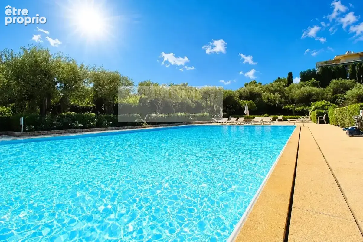 Photo Appartement à Roquebrune-Cap-Martin au prix de 950 000€