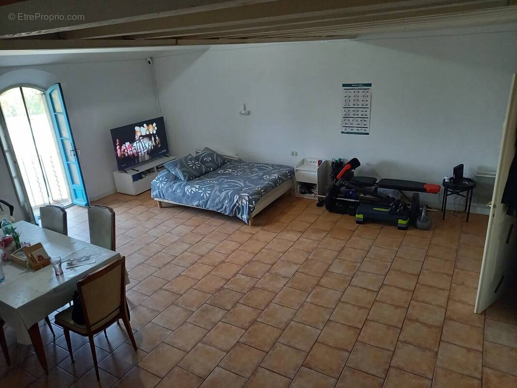 Appartement à BEAUCAIRE