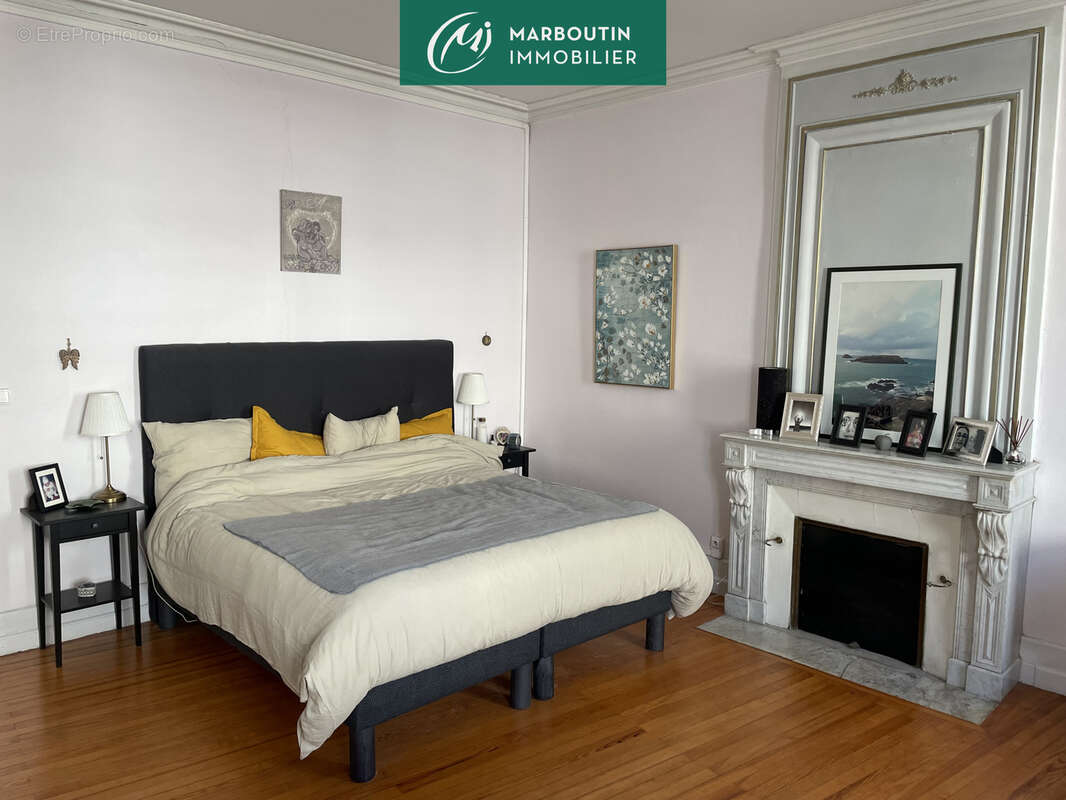 Maison à CASTELJALOUX