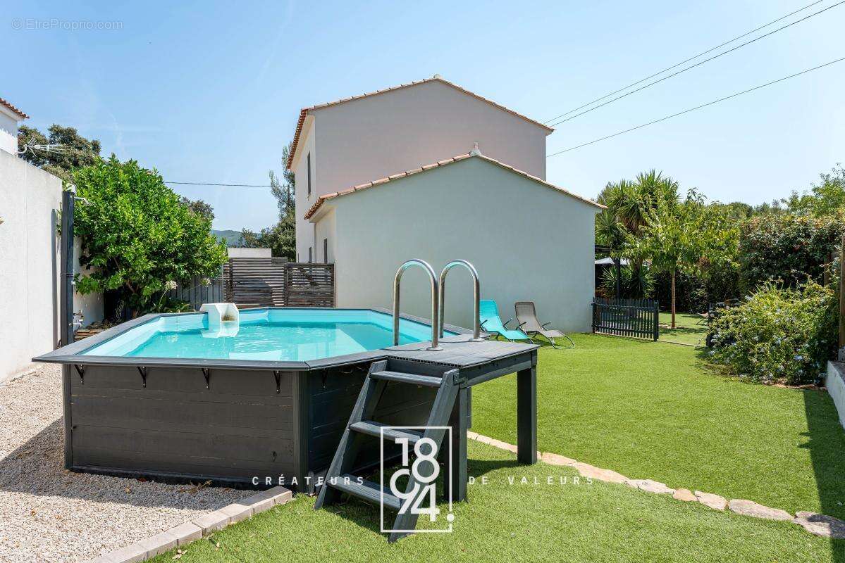 Maison  Type 5  Severiers  Piscine  Parcelle 500 m2  2018  - photo 5
