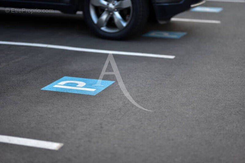Parking à BOURG-EN-BRESSE