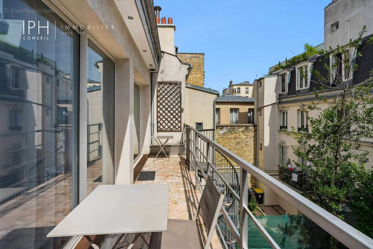 Appartement à LEVALLOIS-PERRET