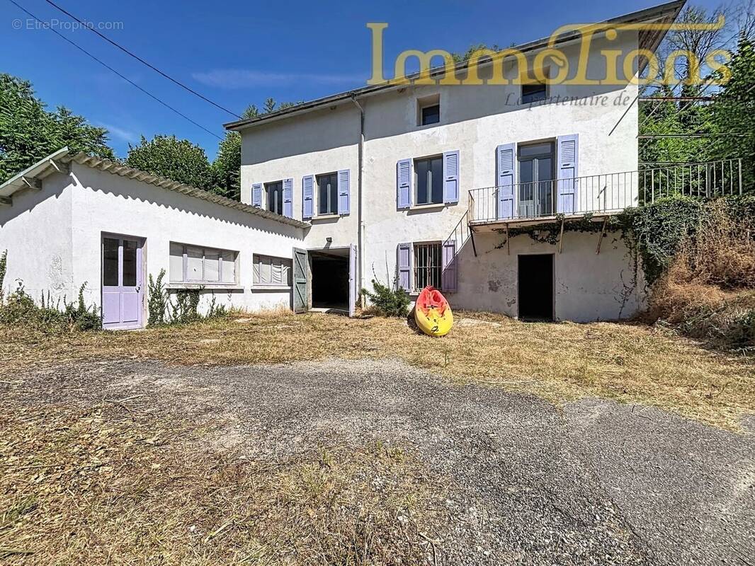 Maison à SAINT-JUST-DE-CLAIX