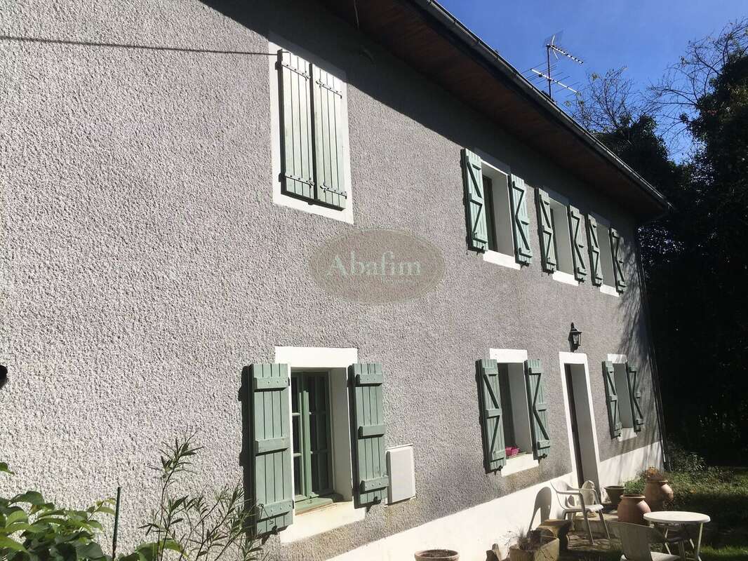 Maison à SAINT-PALAIS