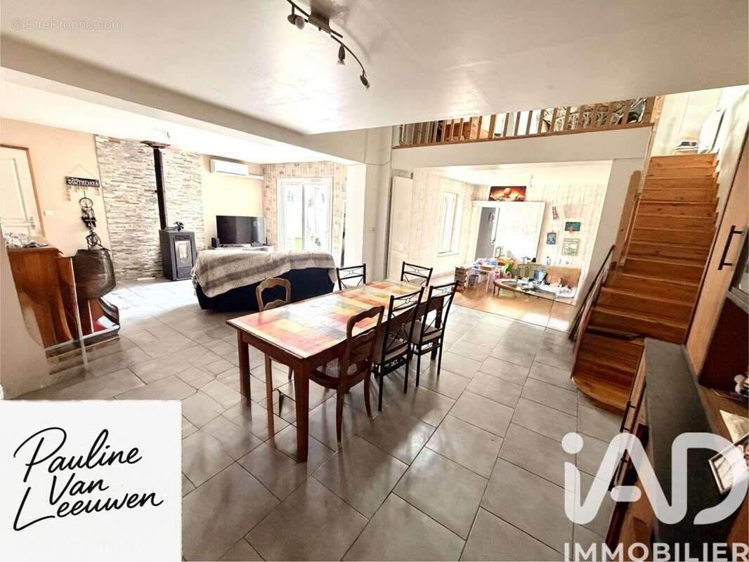 Maison 140 m² à Jully-Sur-Sarce  - photo 8