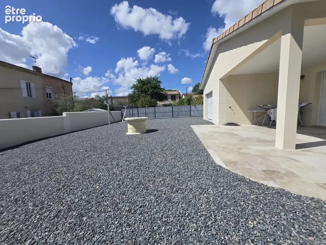 Maison 90 m² à Saint-Martin-Lacaussade  - photo 2