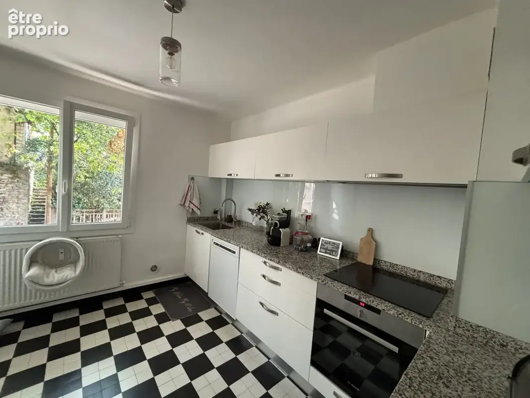 Appartement 4 pièces 82 m² à vendre à Privas (07000) - photo 7
