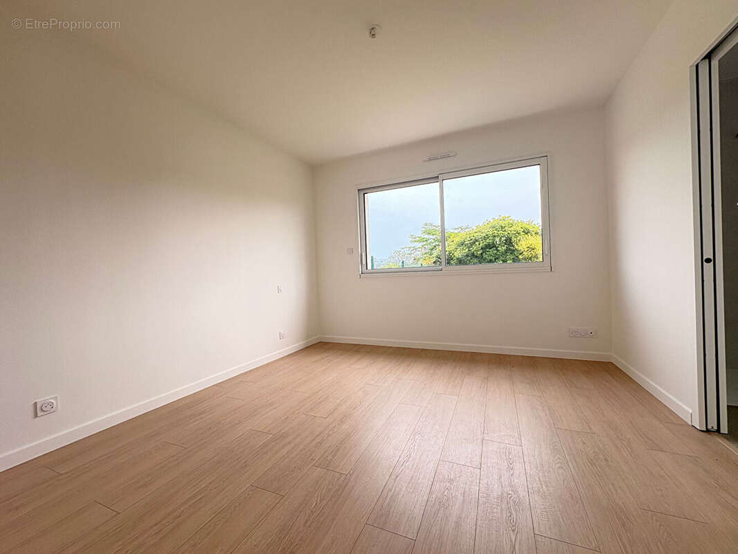 A vendre - BENODET - Maison neuve - Frais notaire réduits - photo 10