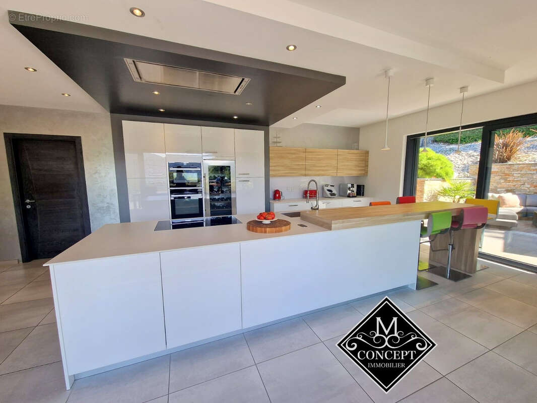 *luxueuse villa*400m2*terrain 4493m2*lac du bourget*aix les bains* - photo 8