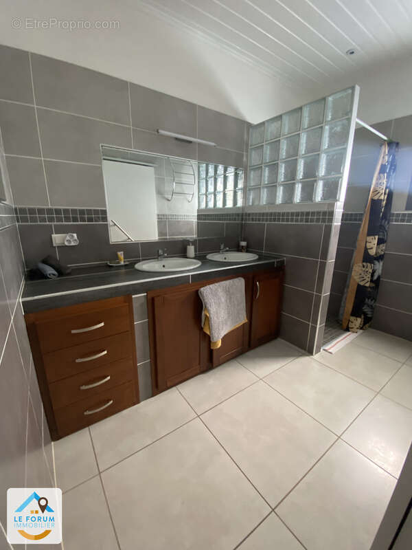 Maison à SAINT-JOSEPH