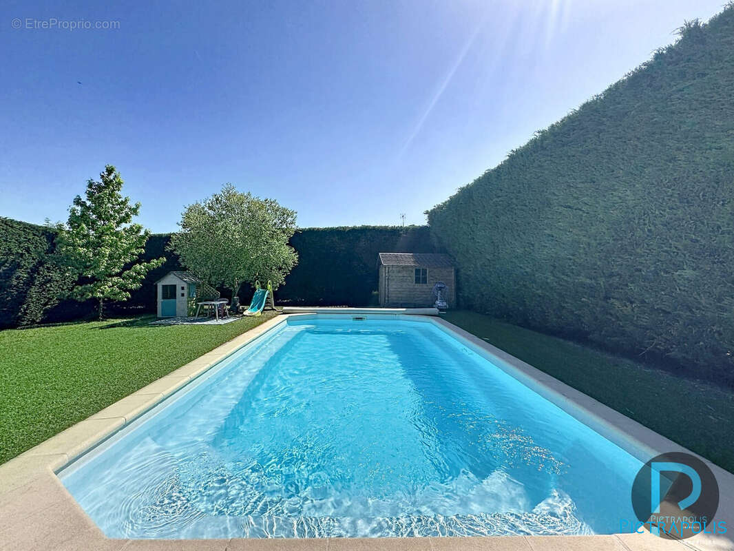 Maison à VONNAS