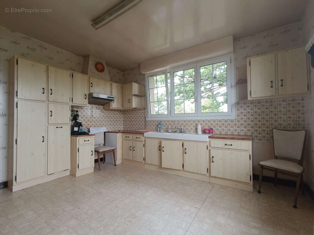 Maison à LA POTERIE-AU-PERCHE