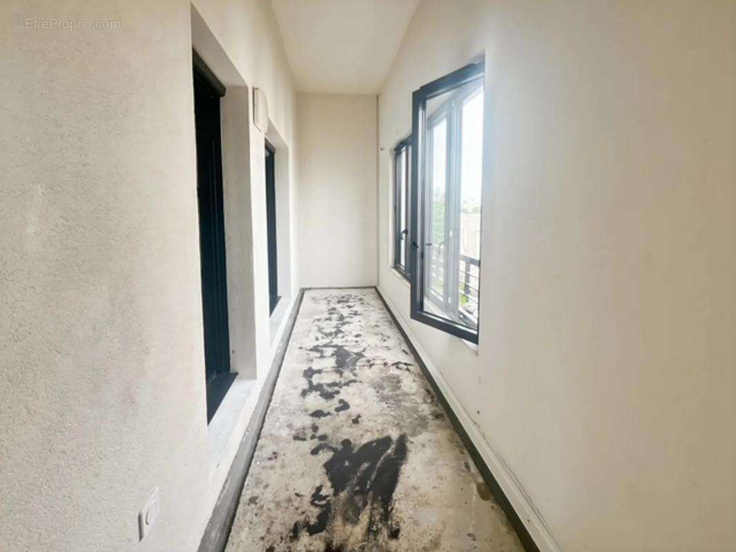 Appartement à STAINS