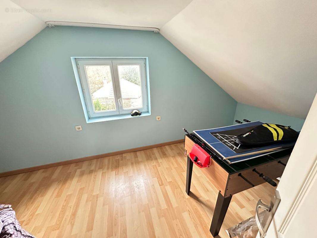 Maison à NEUILLY-PLAISANCE