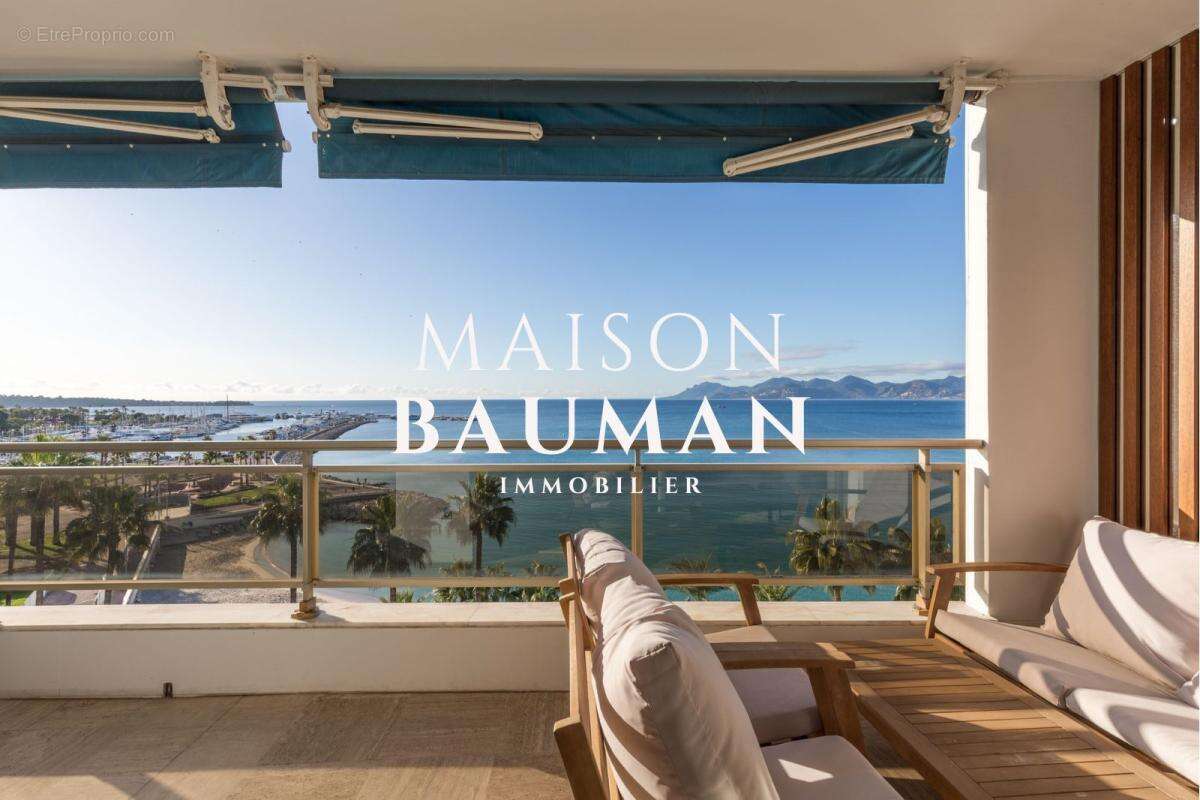 Appartement à CANNES
