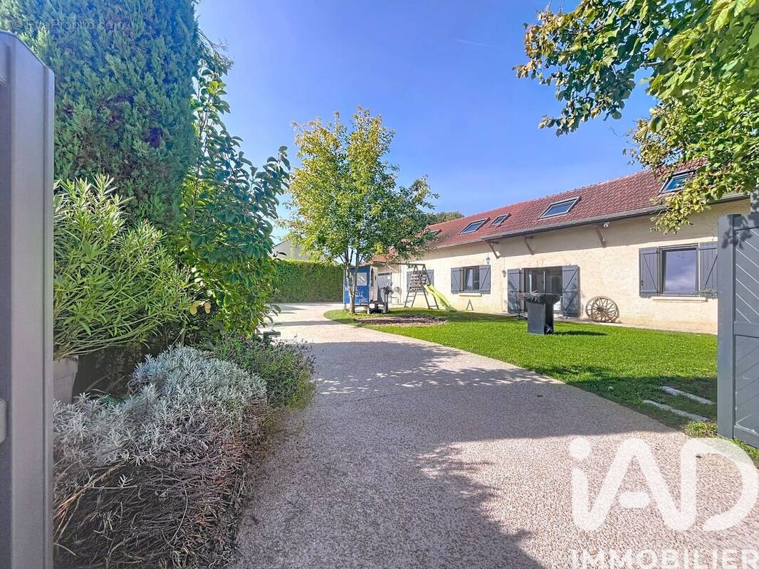 Photo 1 - Maison à SAINT-MARCEL