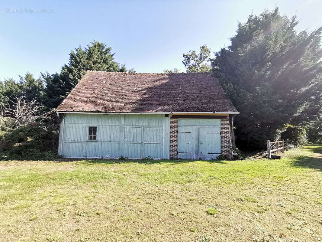 Maison à DAMPIERRE-SOUS-BROU