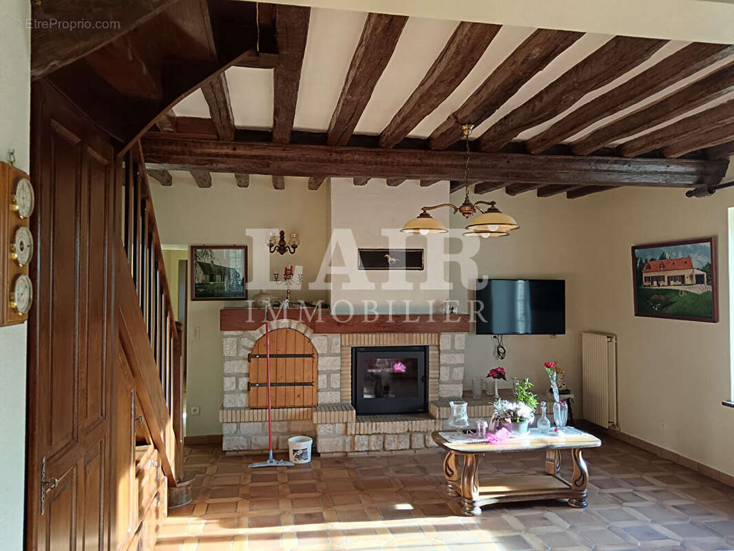 Maison à LE MELE-SUR-SARTHE