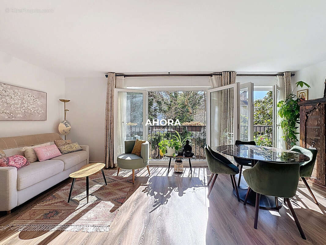 Appartement à MARSEILLE-9E