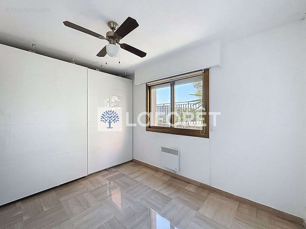 Appartement à BEAUSOLEIL