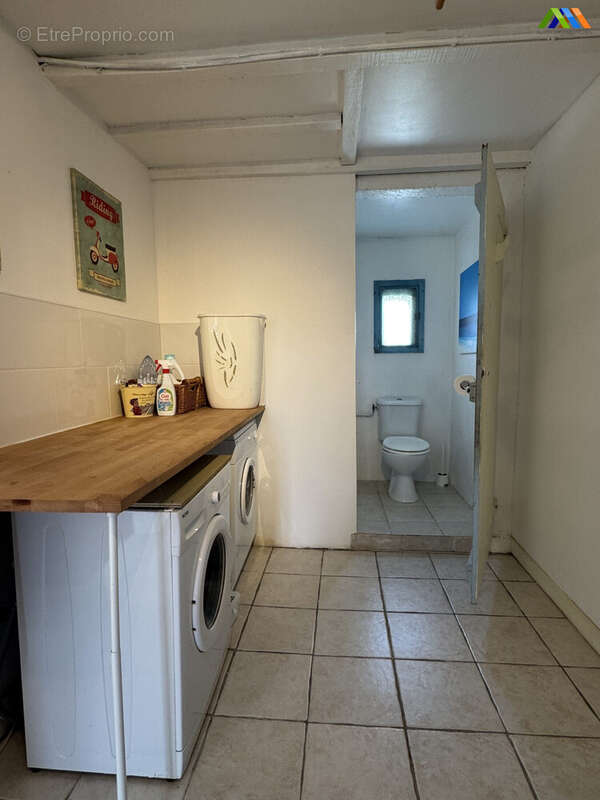 Maison 175 m² à Saint-Palais  - photo 7