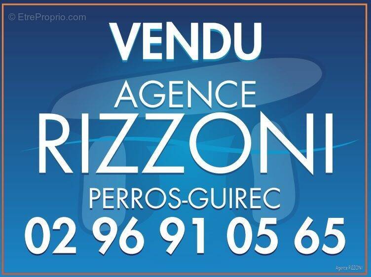 Parking à TREBEURDEN