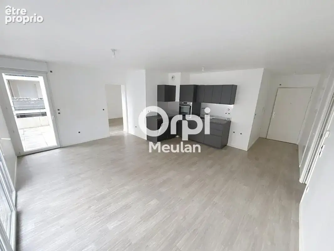 Appartement Hardricourt 4 pièce(s) 75,49 m² - photo 2