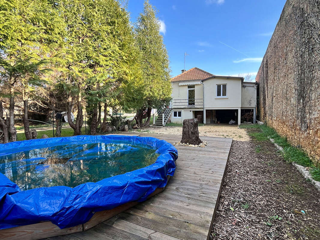 Maison à VILLEFRANCHE-DU-PERIGORD