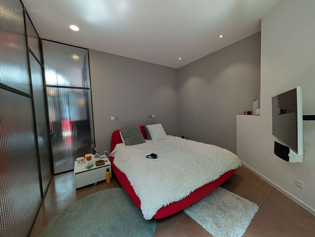 Exceptionnel loft d'architecte avec terrasse et place de parking - photo 6