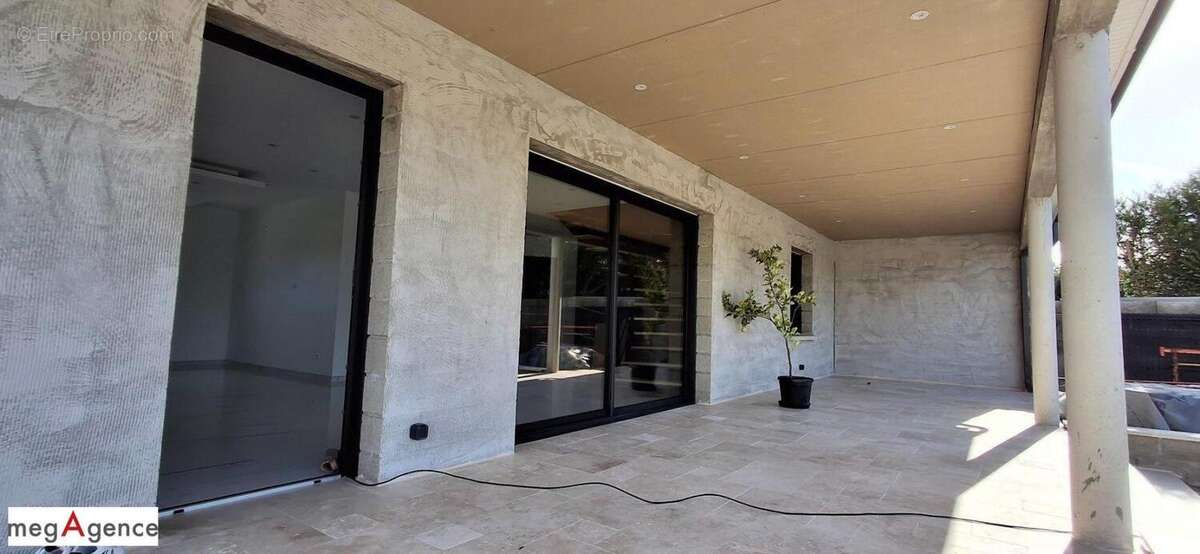 Maison à NOYERS-SUR-CHER