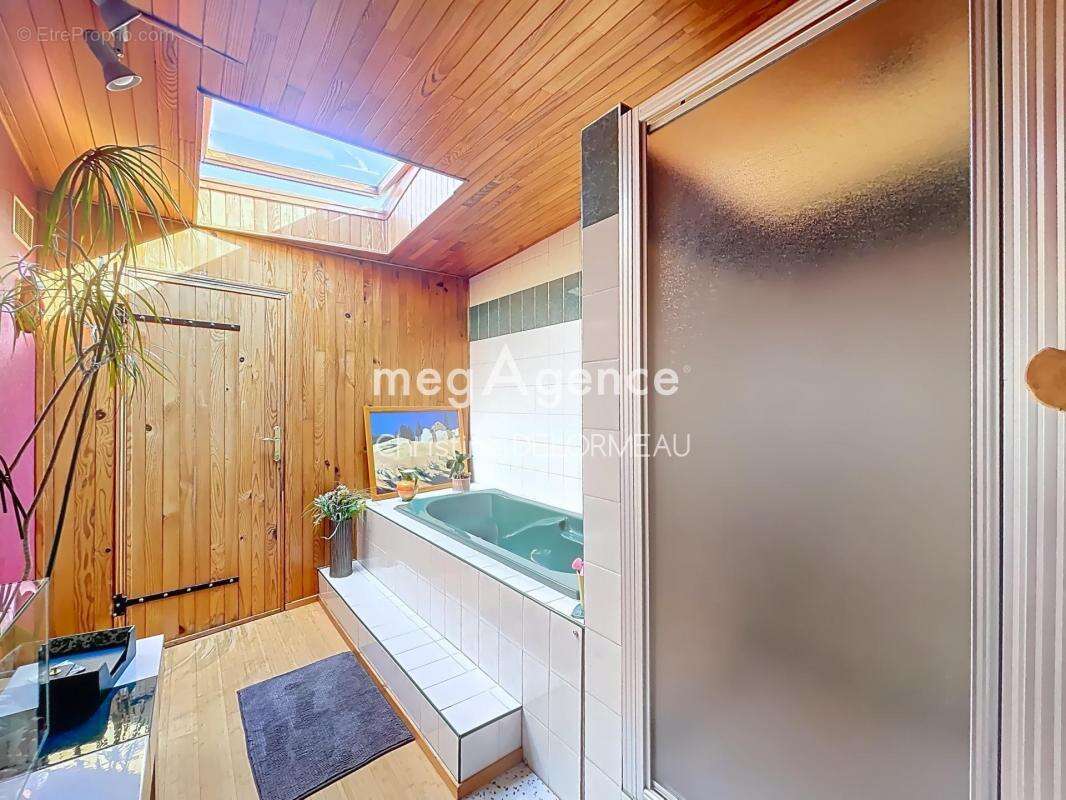 Maison à CHATEAUNEUF-D&#039;ILLE-ET-VILAINE