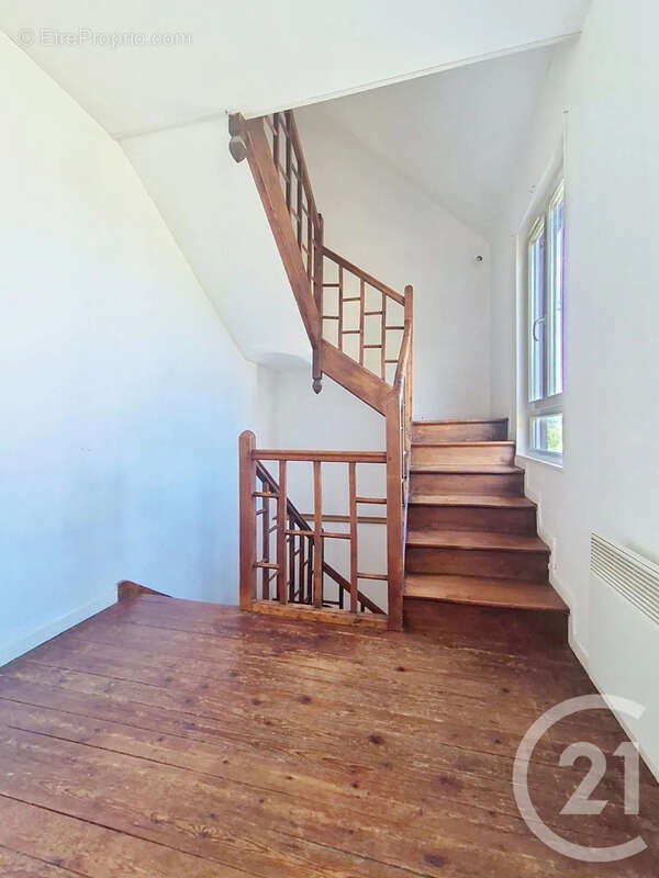 Maison 130 m² à Pont-Audemer  - photo 8