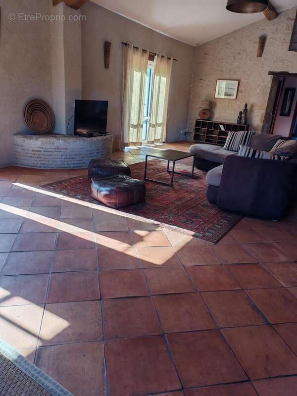 Maison 236 m² à Coimeres  - photo 4
