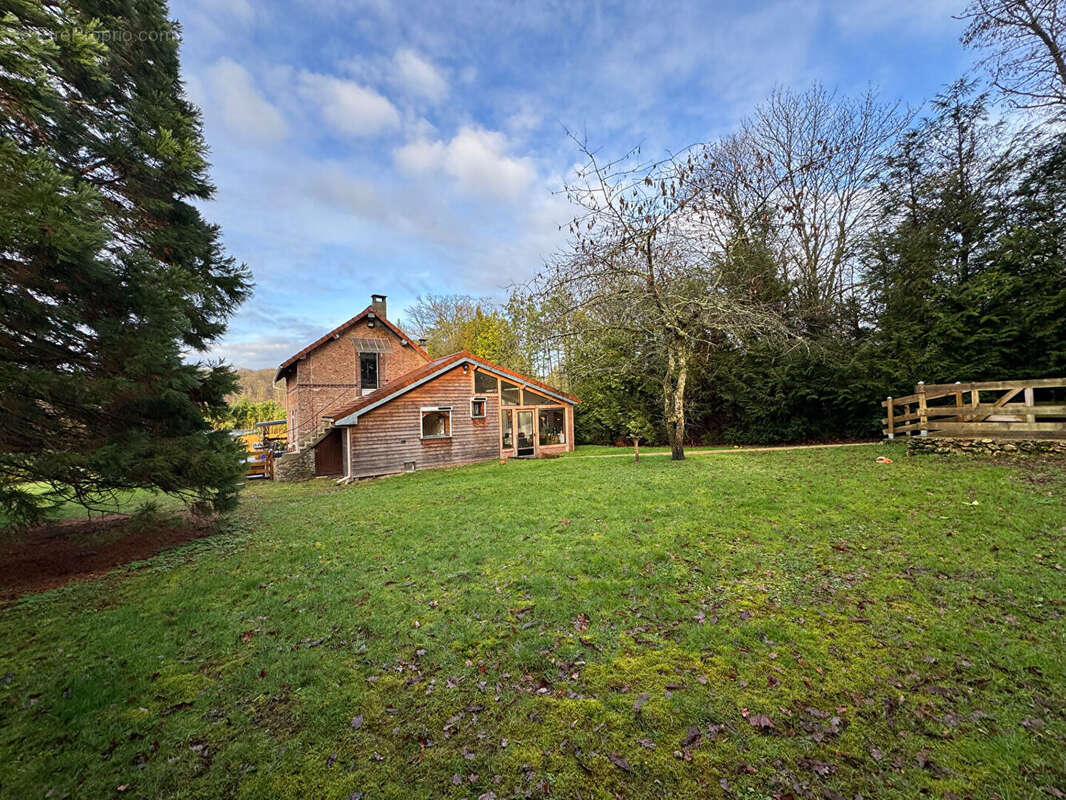 Maison à SAINT-LEGER-EN-YVELINES
