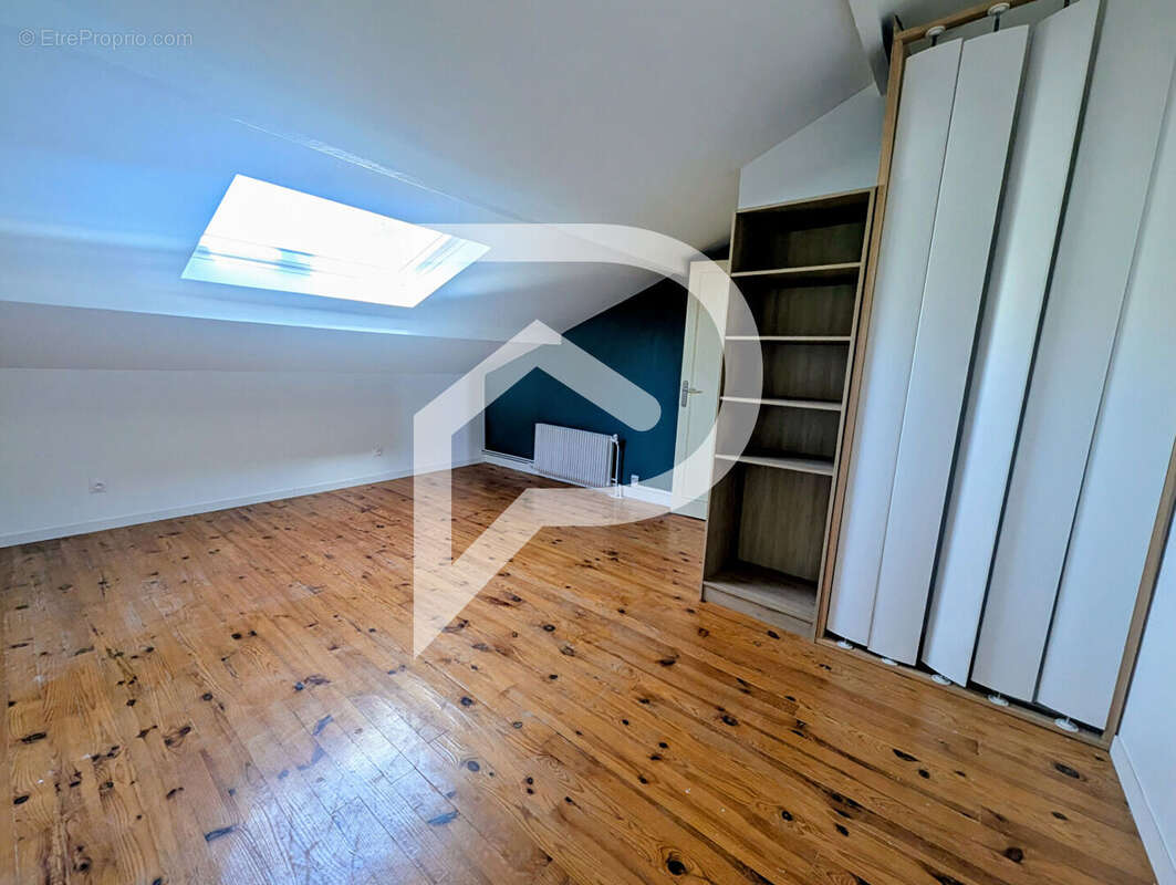 Maison à AMBLAINVILLE