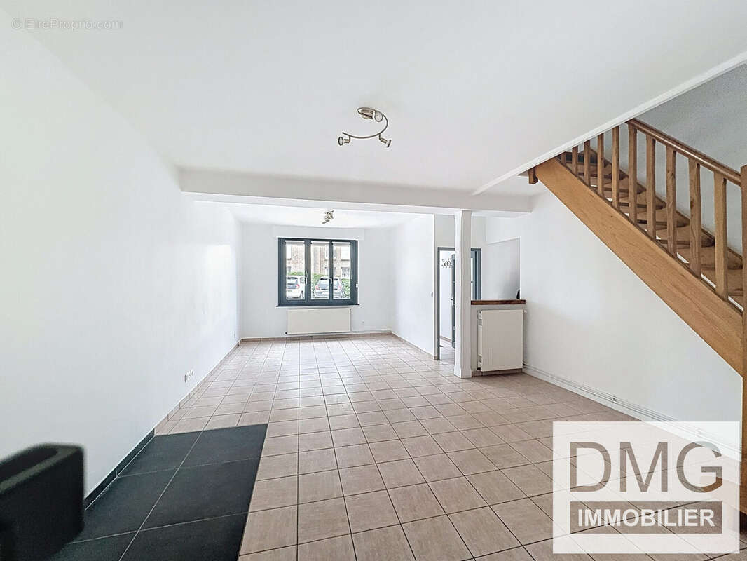Maison 126 m² à Steenvoorde  - photo 3