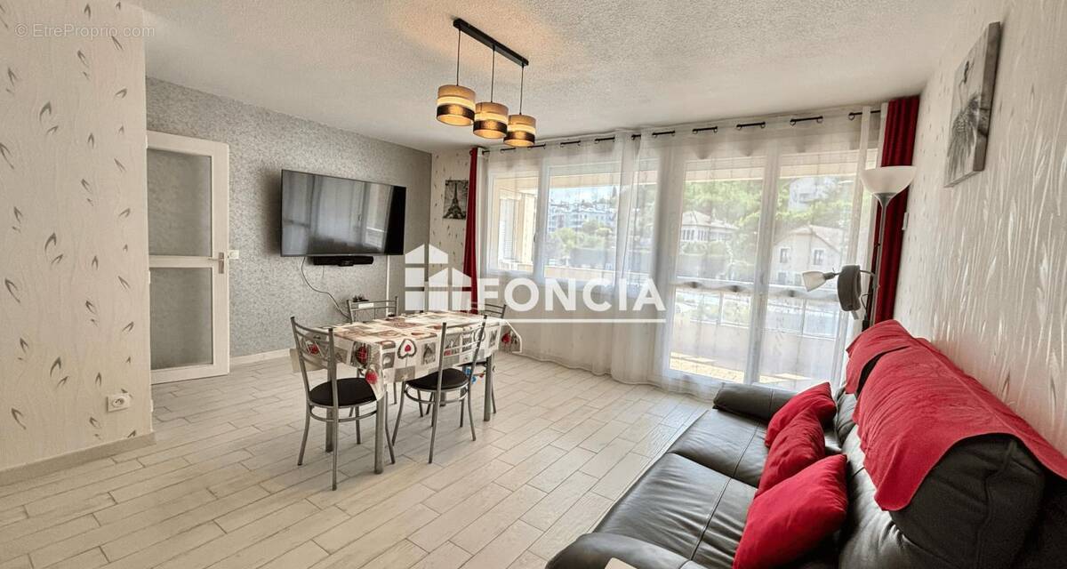 Appartement à AIX-LES-BAINS