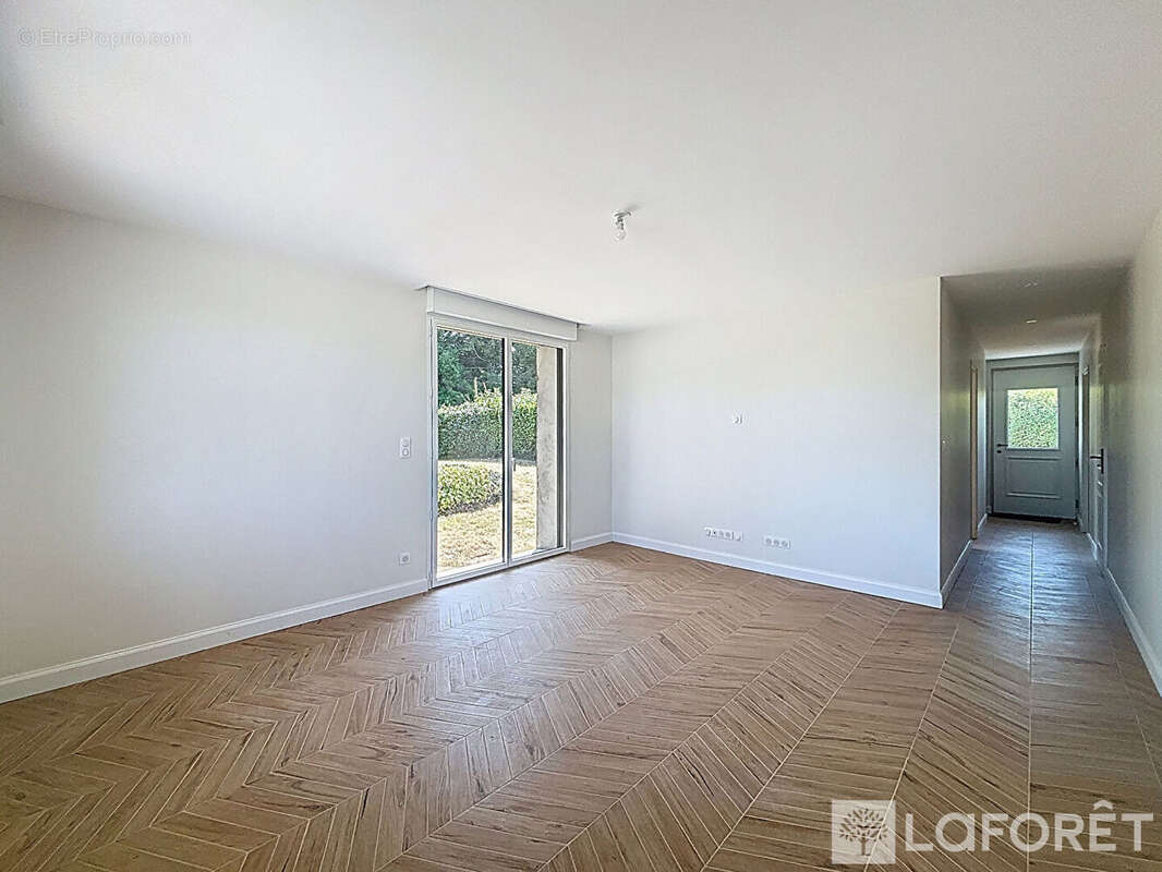 Maison à BREXENT-ENOCQ