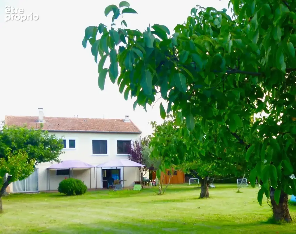 MAISON LAGNES - 5 pièces - 140 m² - Vente