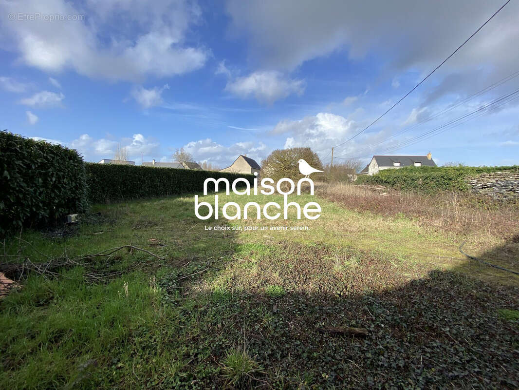 Maison à MAZE