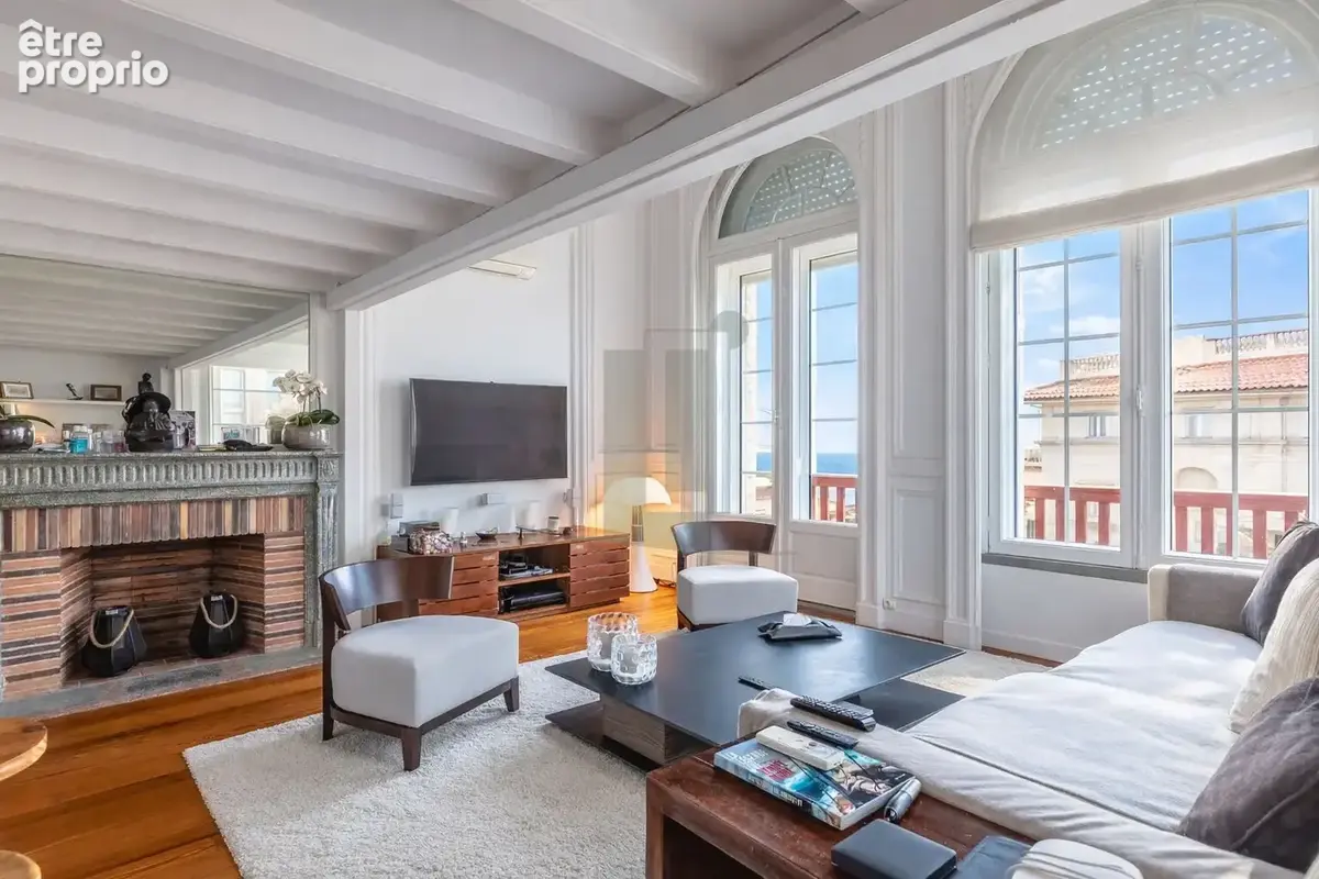 En exclusivité, quartier Impérial : bel appartement vue mer avec parking - photo 2